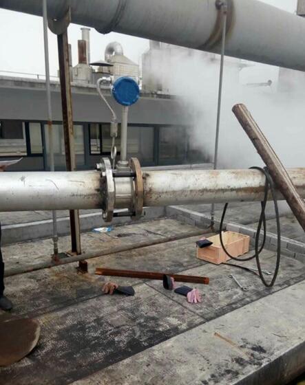 dn80渦街流量計斯特羅哈爾數(shù)(St)與雷諾數(shù)(Re)的關系曲線圖