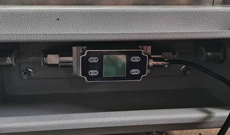 微型熱式質(zhì)量流量計產(chǎn)品圖